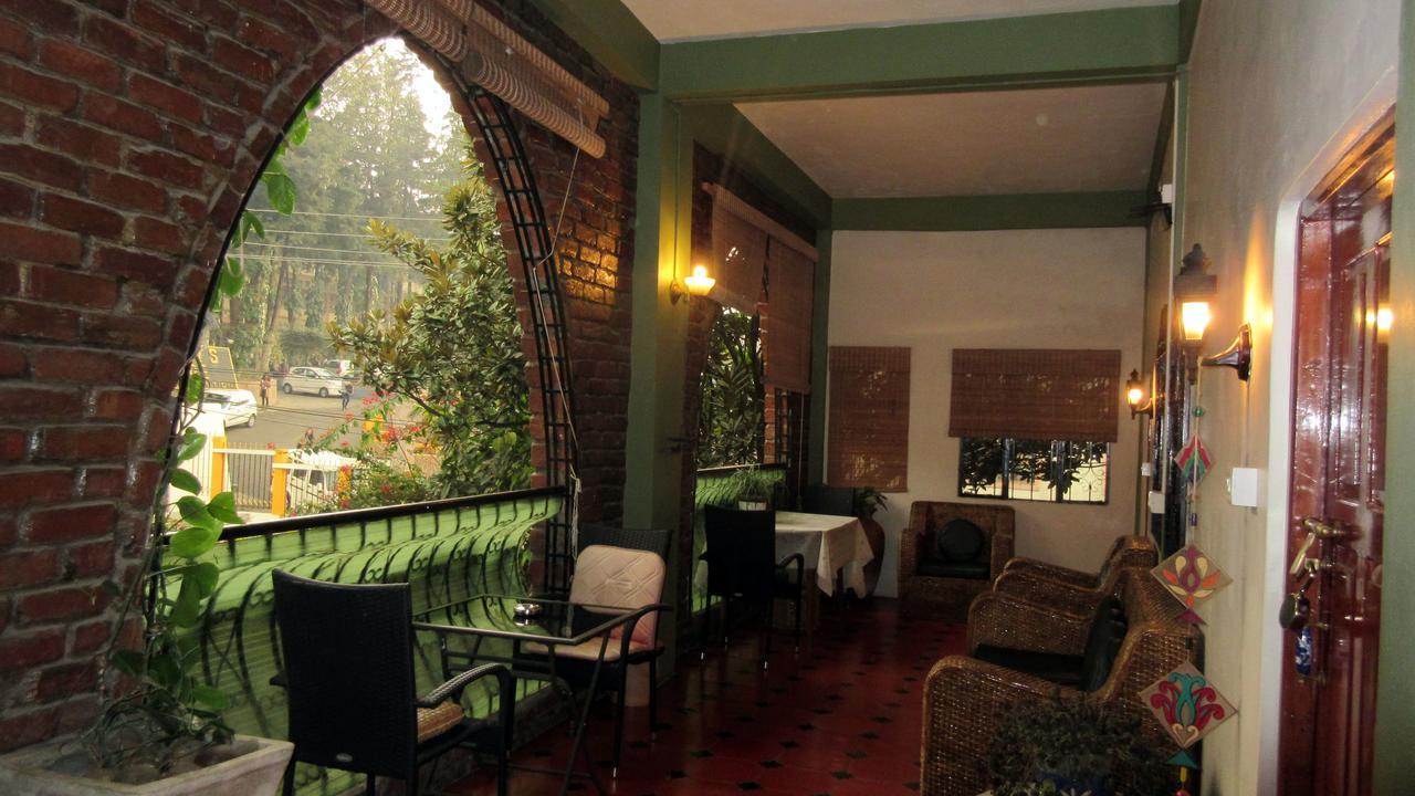 The Homestead B&B Shillong Bagian luar foto